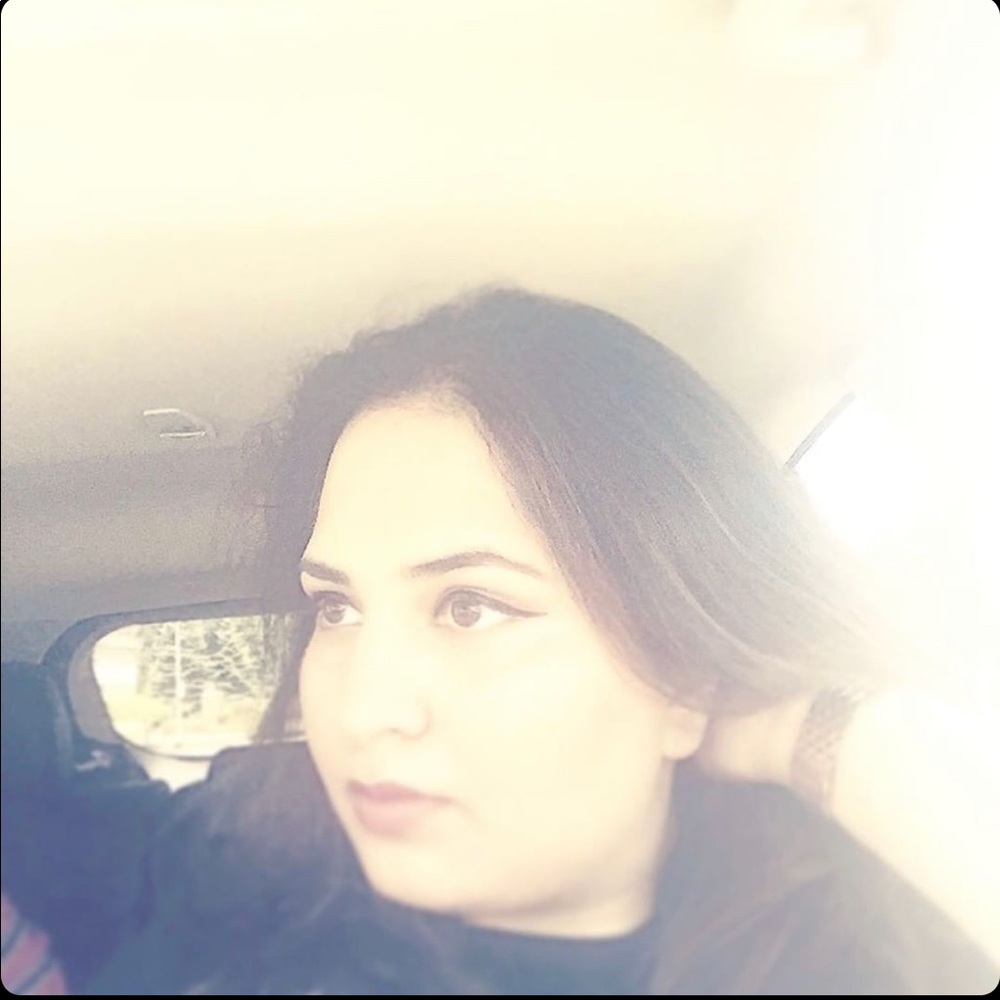 Meet your Posher, Sabeena